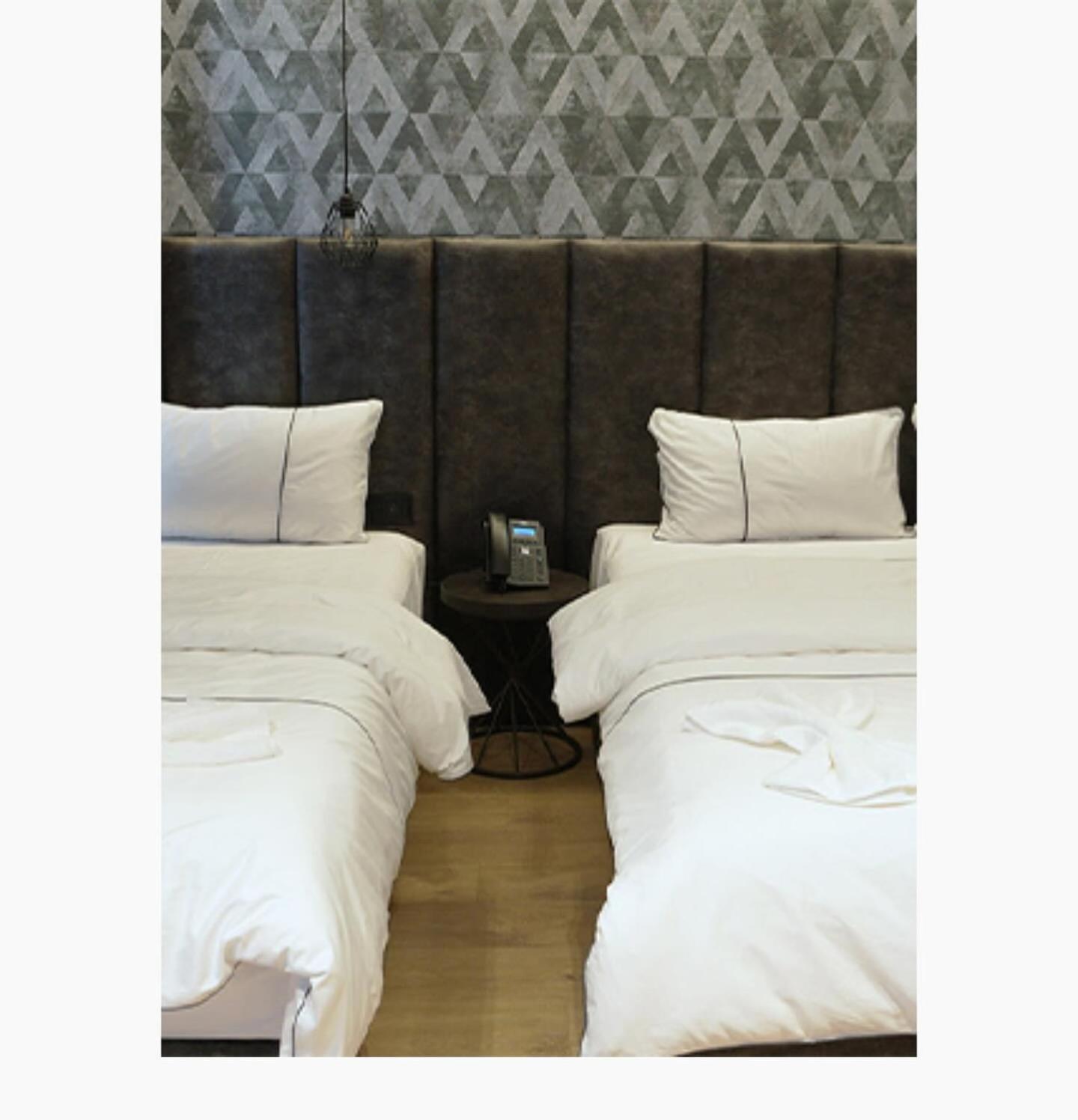 Starlight Hotel